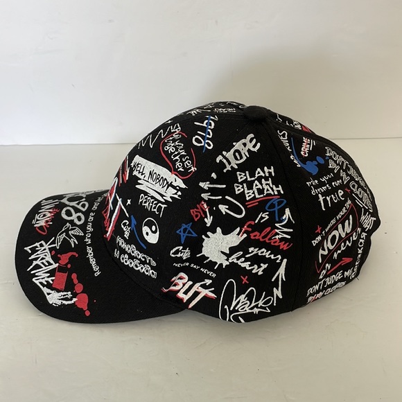 Graffiti Black Hat Adjustable NWOT - Picture 2 of 5